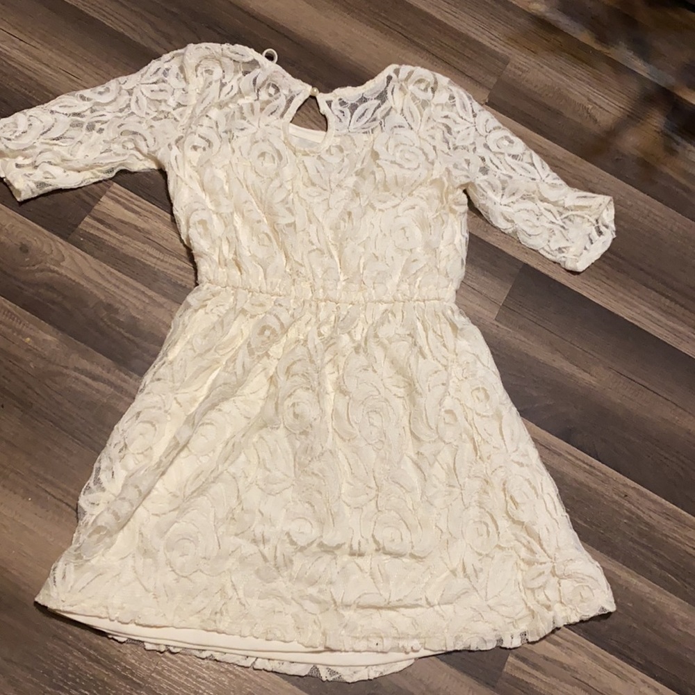 Eyeshadow lace dress - Picture 2 of 2